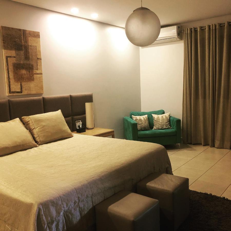 Hotel Das Palmeiras Paracatu Bagian luar foto