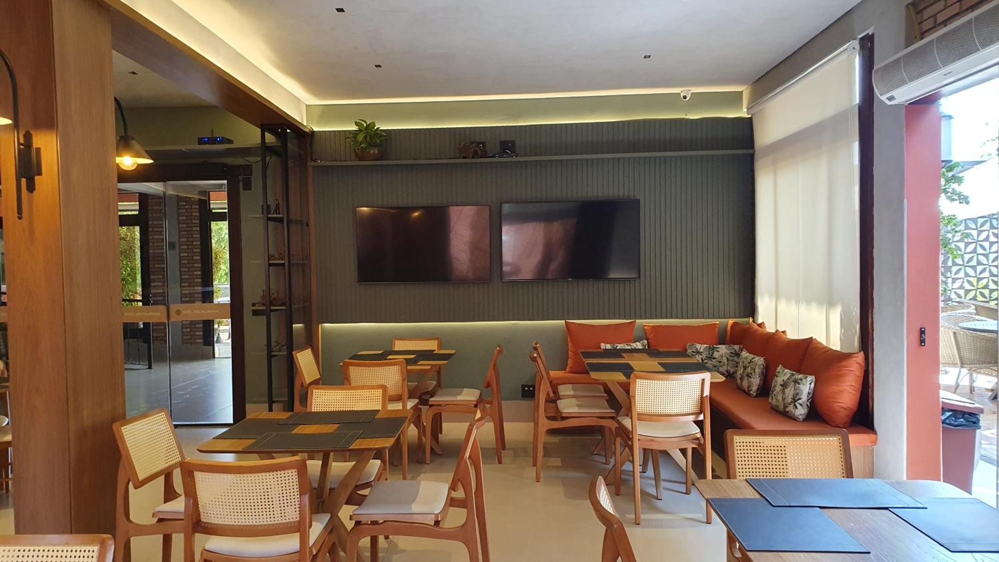 Hotel Das Palmeiras Paracatu Bagian luar foto