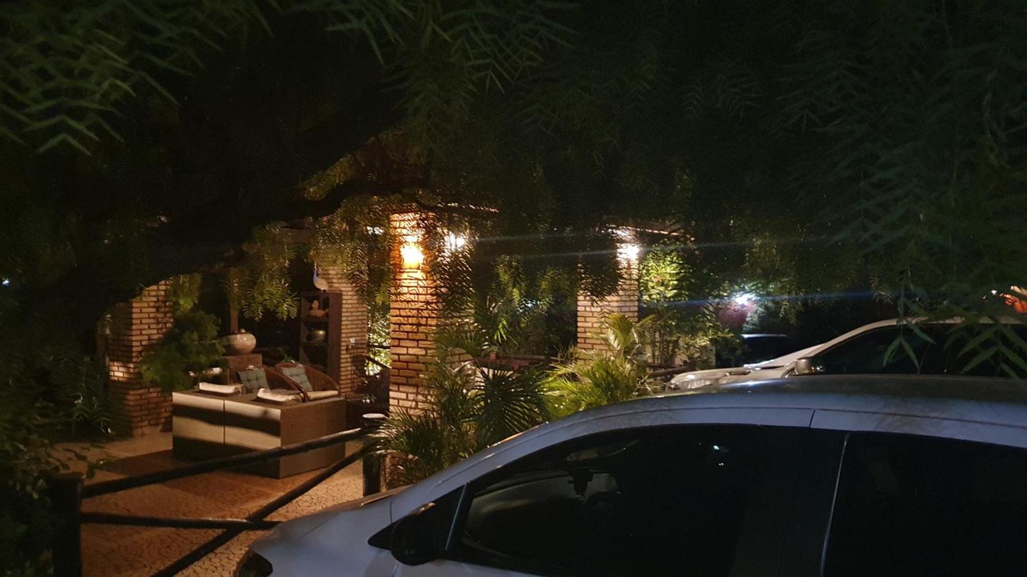 Hotel Das Palmeiras Paracatu Bagian luar foto